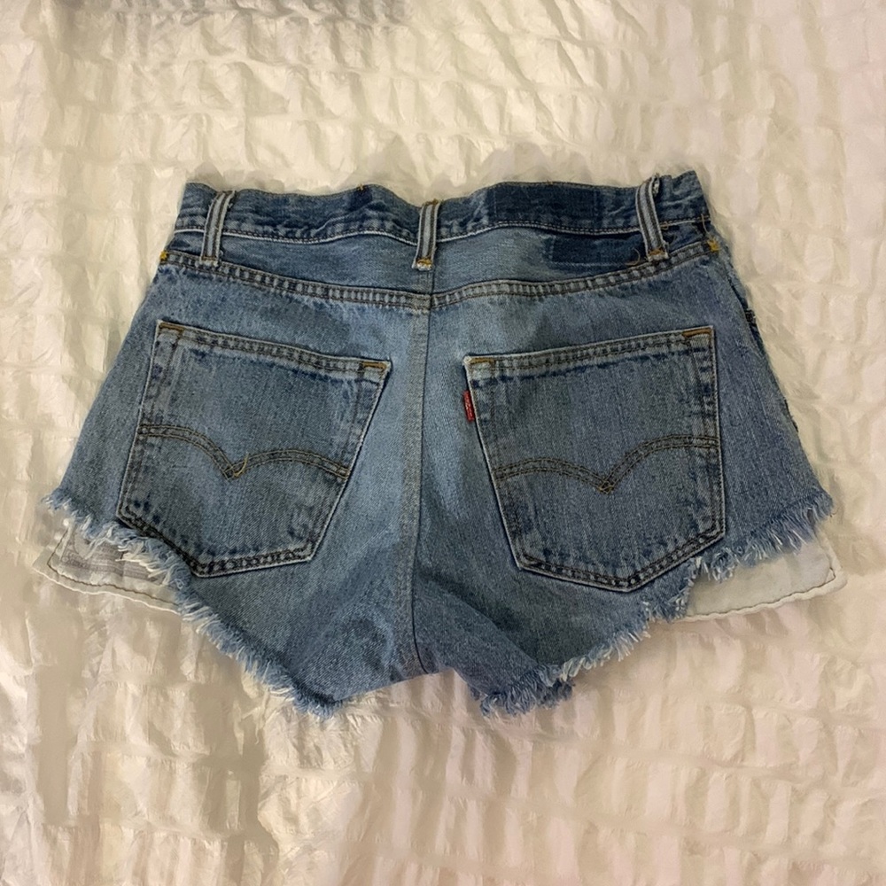 NWT Levi’s Urban Renewal Cut Off Shorts